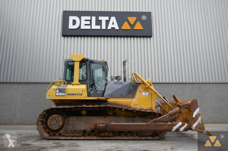 Buldozér Komatsu EO