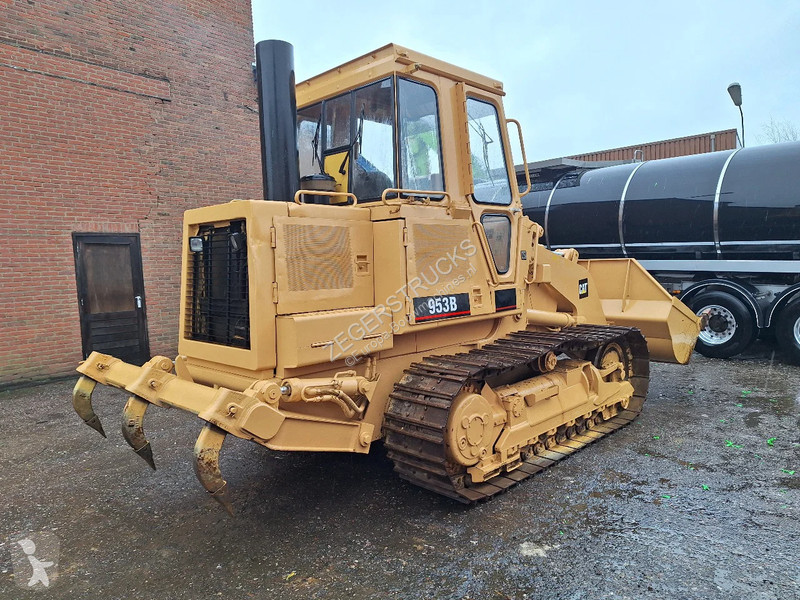 Buldozér Caterpillar 953B