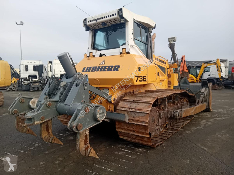 Bulldozer Liebherr 736