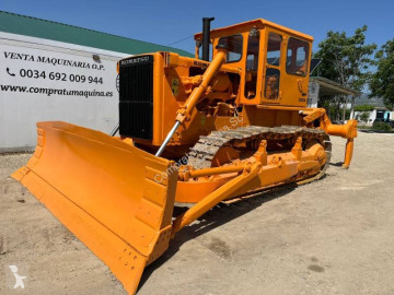 Bulldozer sur chenilles Komatsu