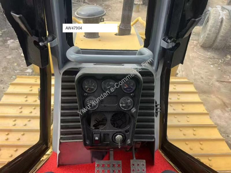 بلدوزر Caterpillar D5G