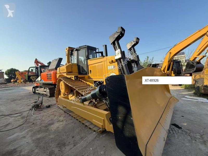 بلدوزر Caterpillar D8R