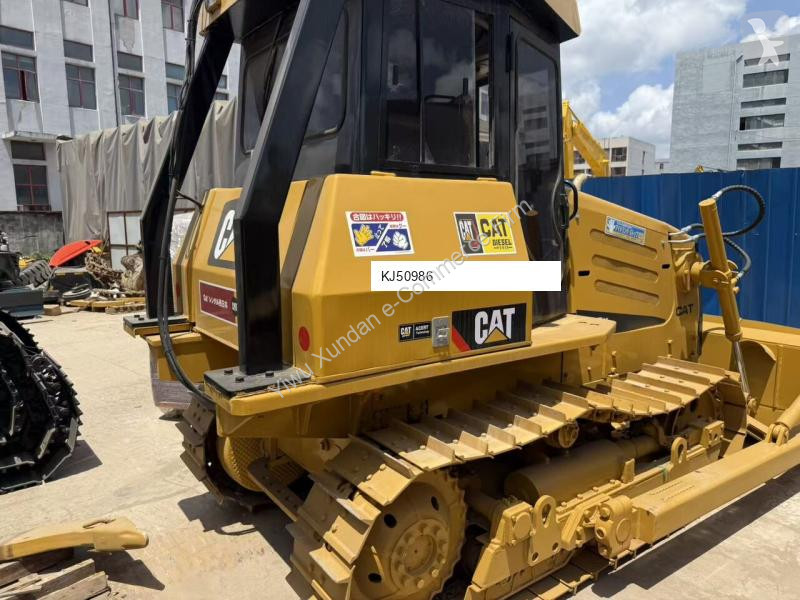 بلدوزر Caterpillar D5K