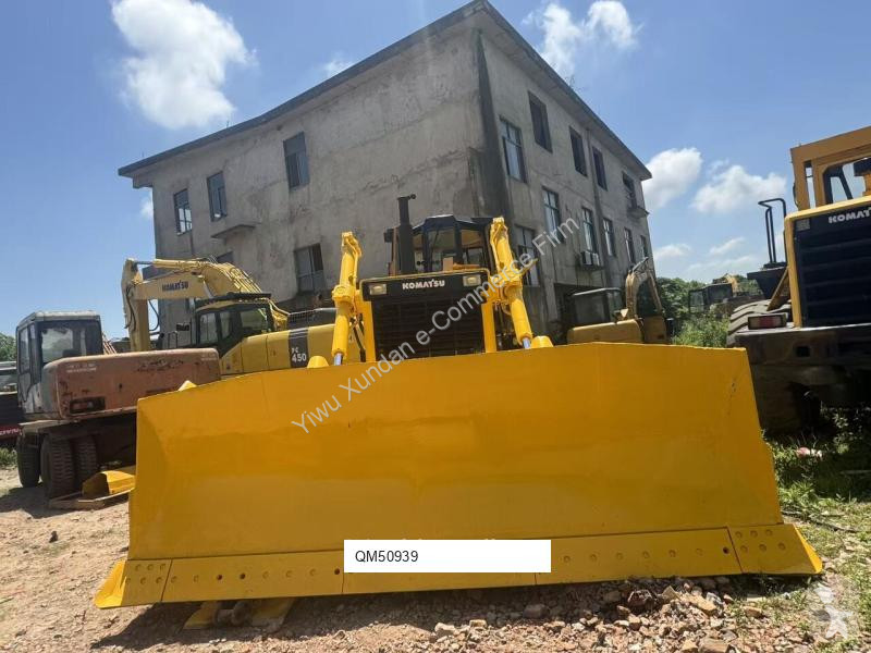 Buldozér Komatsu