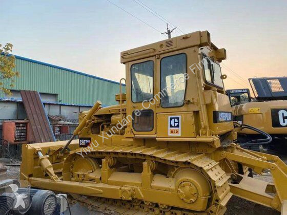 Buldozér Caterpillar CAT D6D