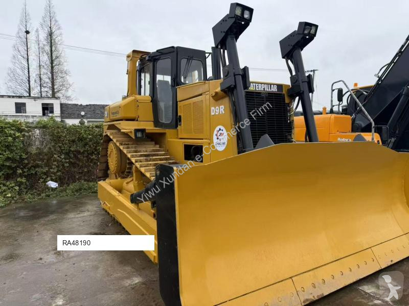 Buldozér Caterpillar D9R