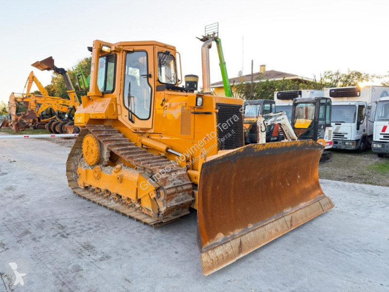 Buldozér Caterpillar D5H