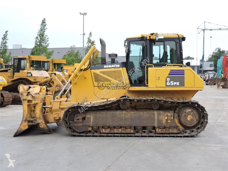 Buldozér Komatsu D65 PX ripper available