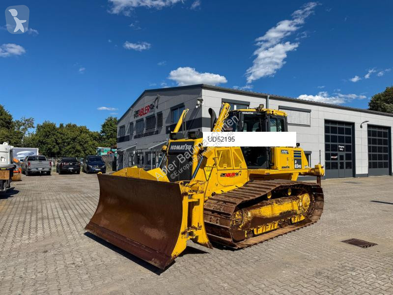 Бульдозер Komatsu D65PXI18 mit Heckaufreißer GPS