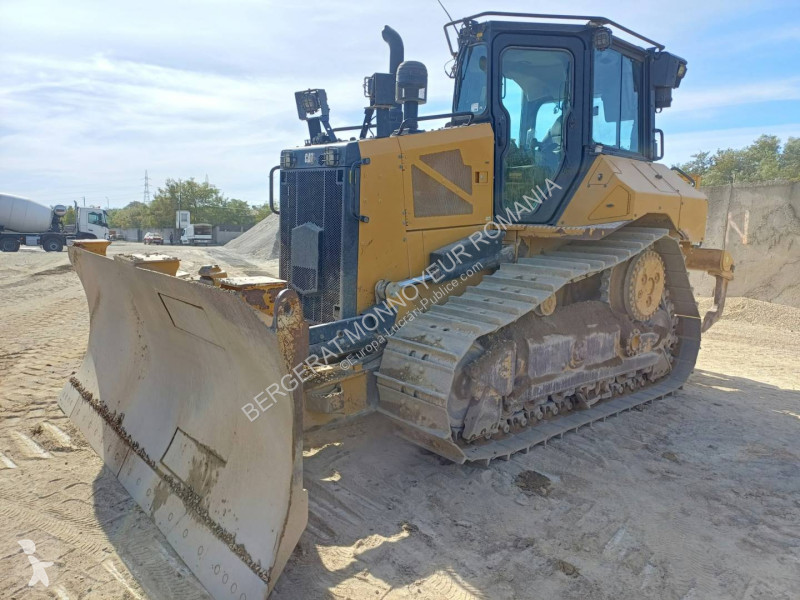 بلدوزر Caterpillar D5-17VP