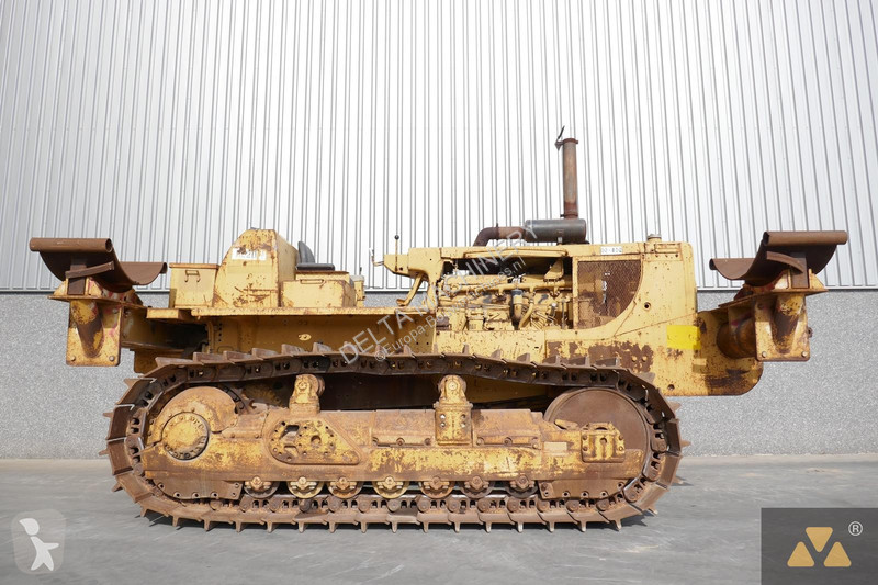 بلدوزر Caterpillar Pipe carrier