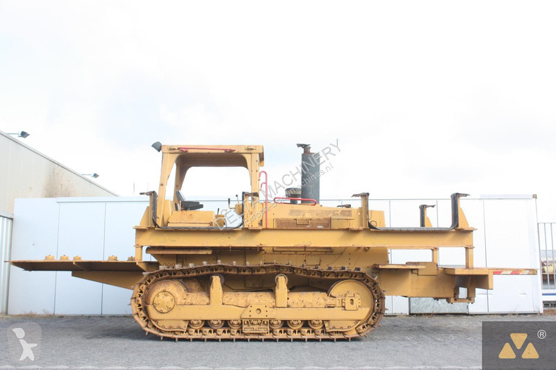 Bulldozer Caterpillar D6E Pipe carrier
