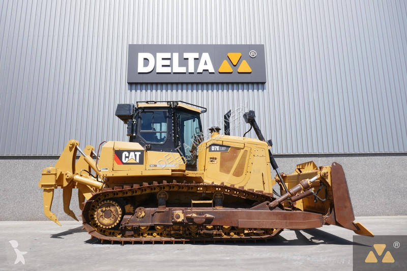 بلدوزر Caterpillar D7E LGP
