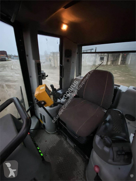 Buldozer  D 180 LGP , 915 mm , 23 ton