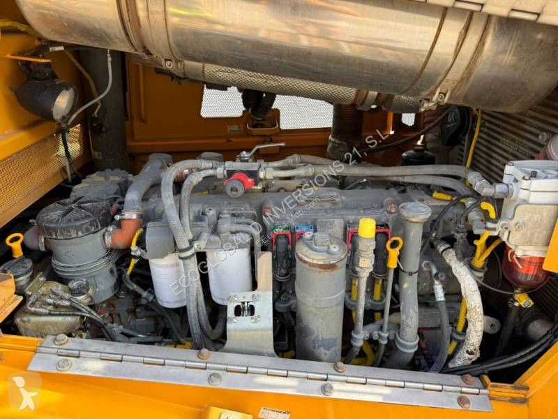 Bulldozer Liebherr PR 746 L