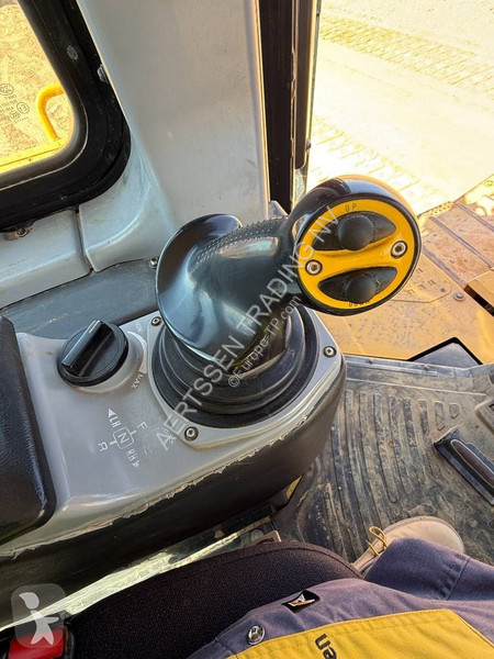 Bulldozer Komatsu D155A-6R (4 pieces available...