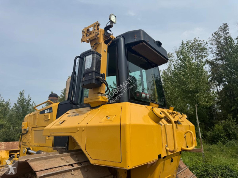 بلدوزر Caterpillar D6N