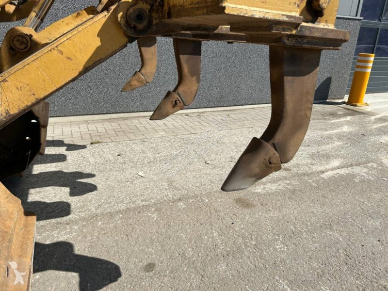 بلدوزر Caterpillar D 5 LGP (new undercarriage +...