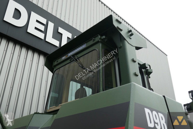 Buldozér Caterpillar Ex-army