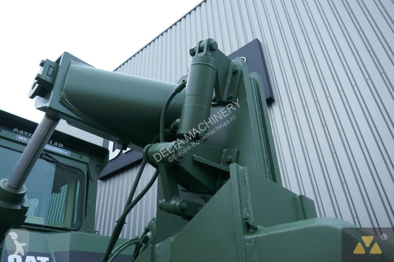 Бульдозер Caterpillar Ex-army