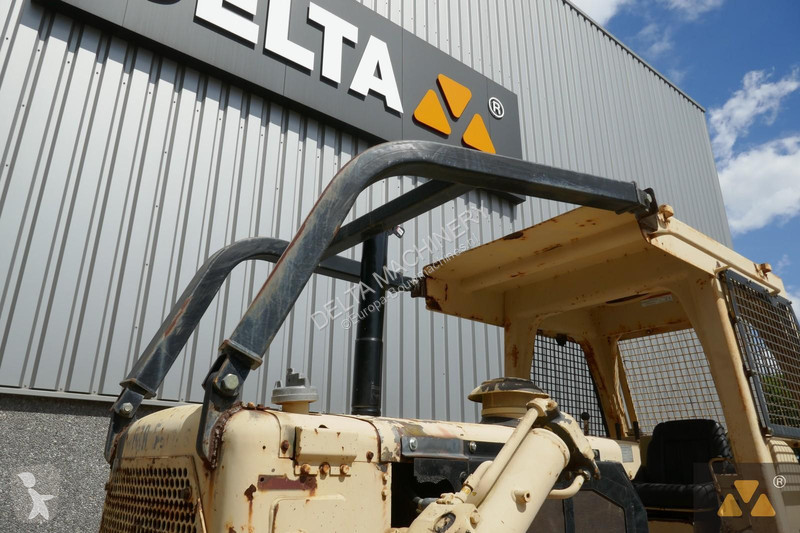 Buldozér Caterpillar Ex-army