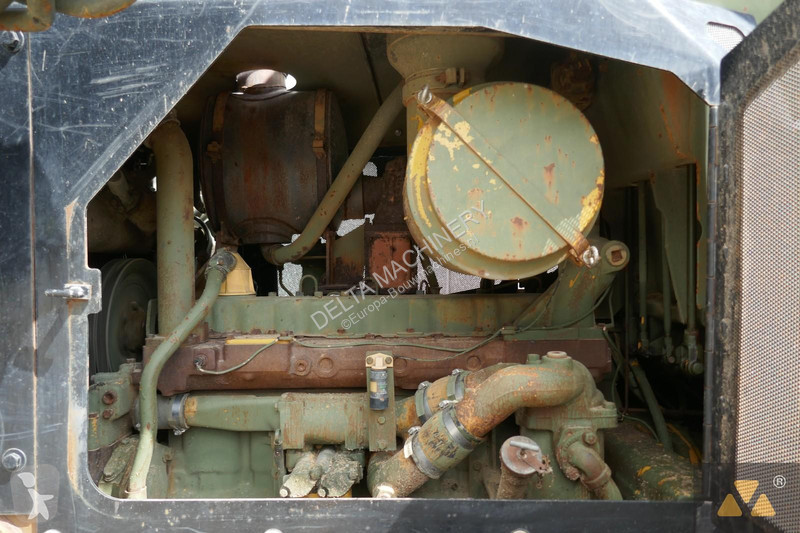 Buldozér Caterpillar Ex-army