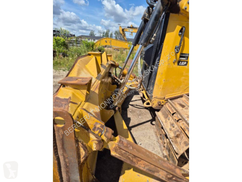 Бульдозер Caterpillar D6-20