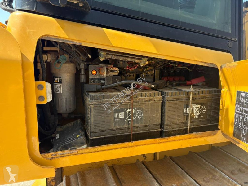 بلدوزر Caterpillar LGP