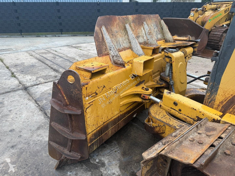 Buldózer Caterpillar XL Ripper valve // Good...