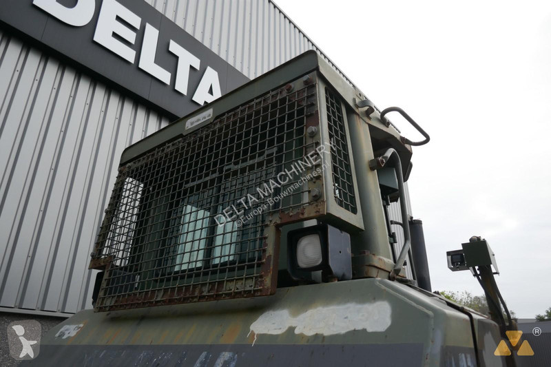 Bulldozer Caterpillar II Ex-army