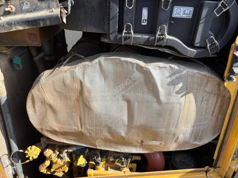 Bulldozer Caterpillar D 6 LGP RIPPER VALVE