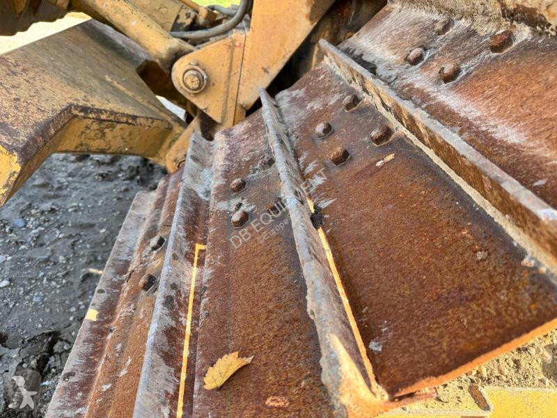 Булдозер Caterpillar Bulldozer sur chenilles