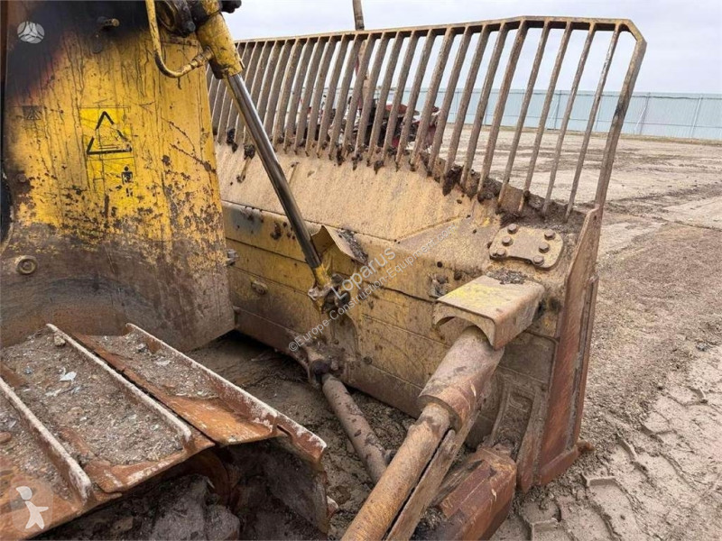 بلدوزر Komatsu D65WX-18 SPARE PARTS