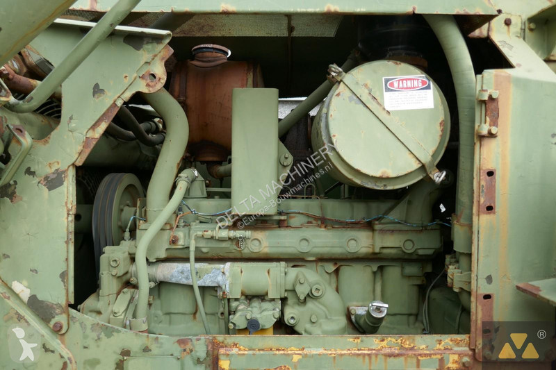 Bulldozer Caterpillar Ex-army