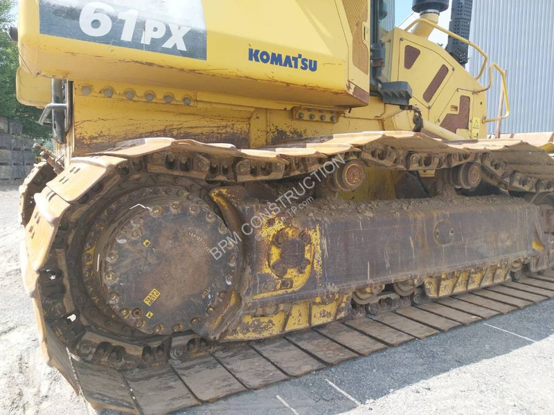 بلدوزر Komatsu