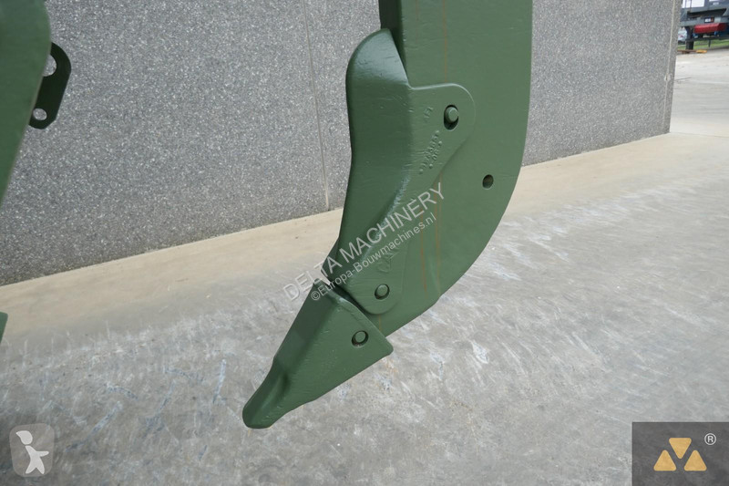 Buldozér Caterpillar Ex-army