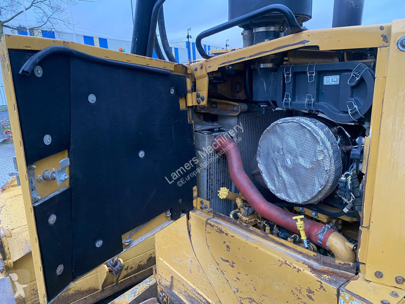 Бульдозер Caterpillar D6T
