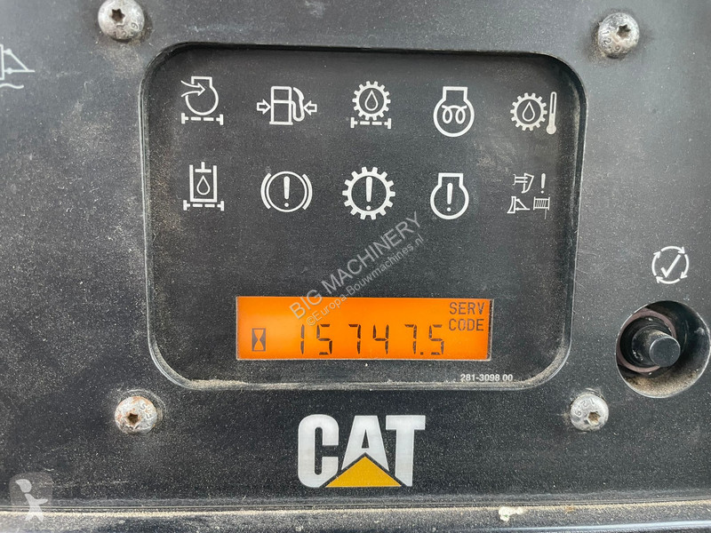 Buldozer Caterpillar D6T