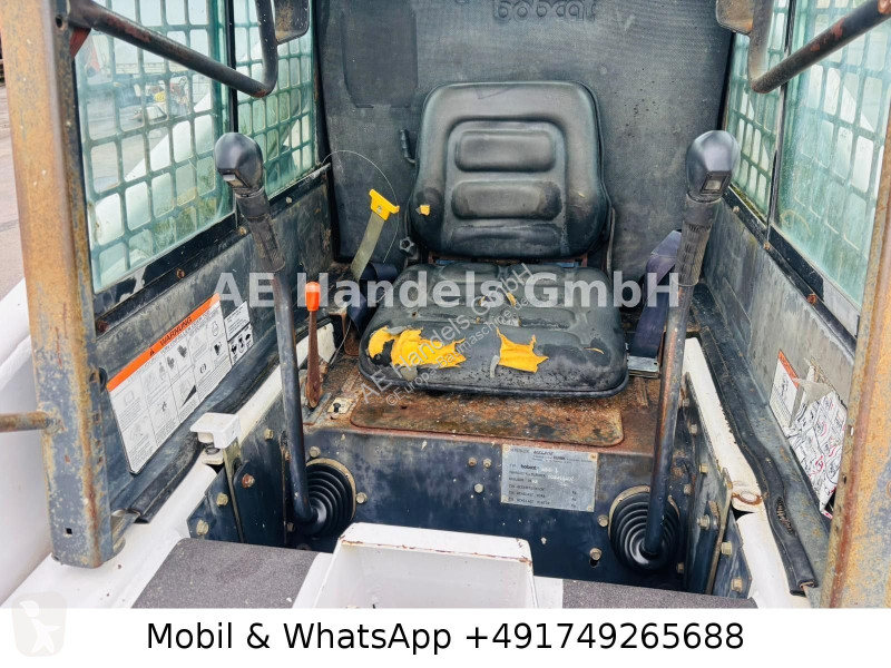 Buldozer Bobcat 853 Kompaktlader...