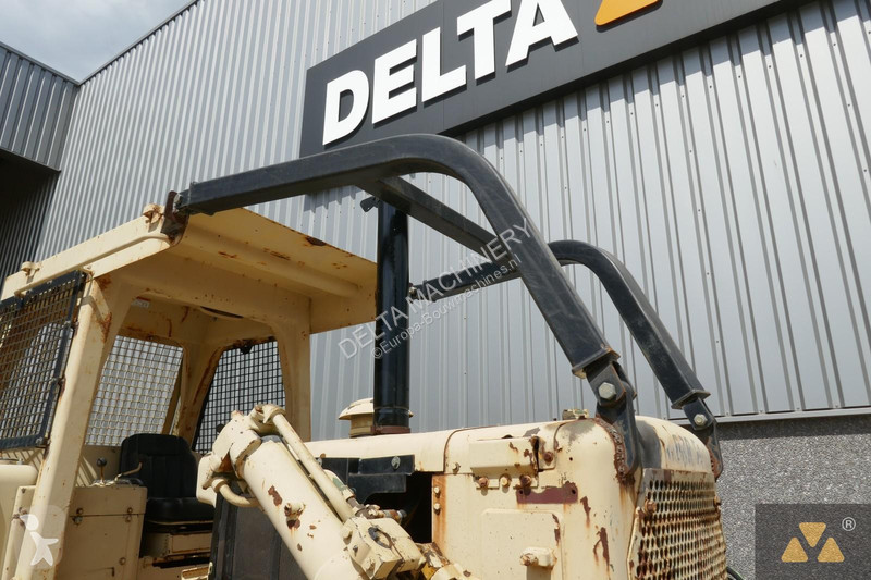 Buldozér Caterpillar Ex-army