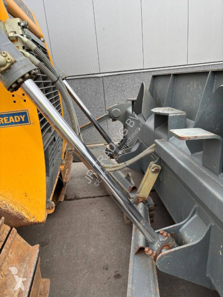 بلدوزر Liebherr PR 736 LGP (Trimble Ready)