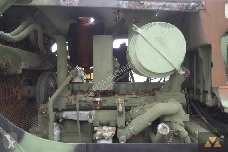 Buldozer Caterpillar Ex-army