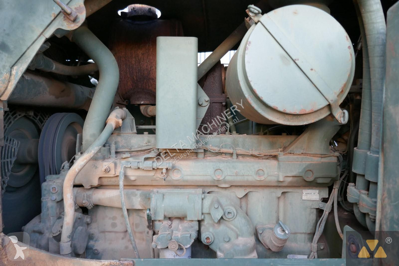 بلدوزر Caterpillar Ex-army