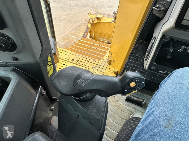 Bulldozer Caterpillar D6 LGP
