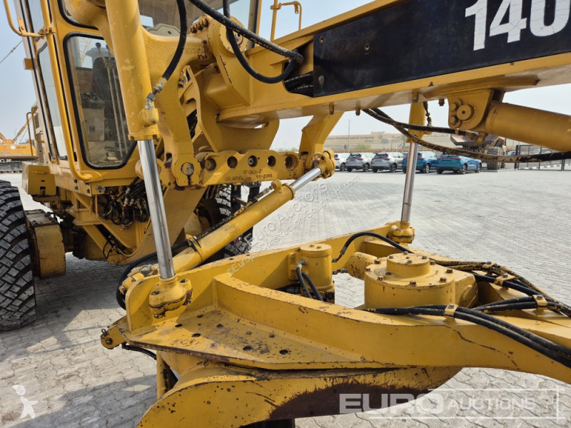 Buldozer Caterpillar