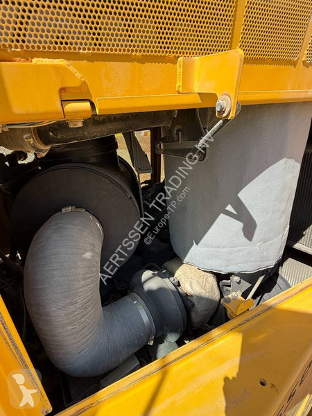 Bulldozer Komatsu D155A-6R (4 pieces available...
