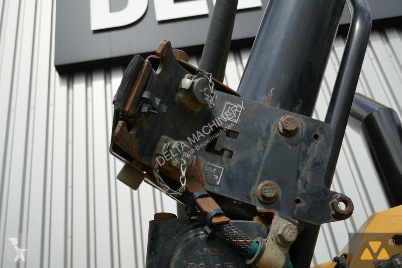 Bulldozer Caterpillar D6T