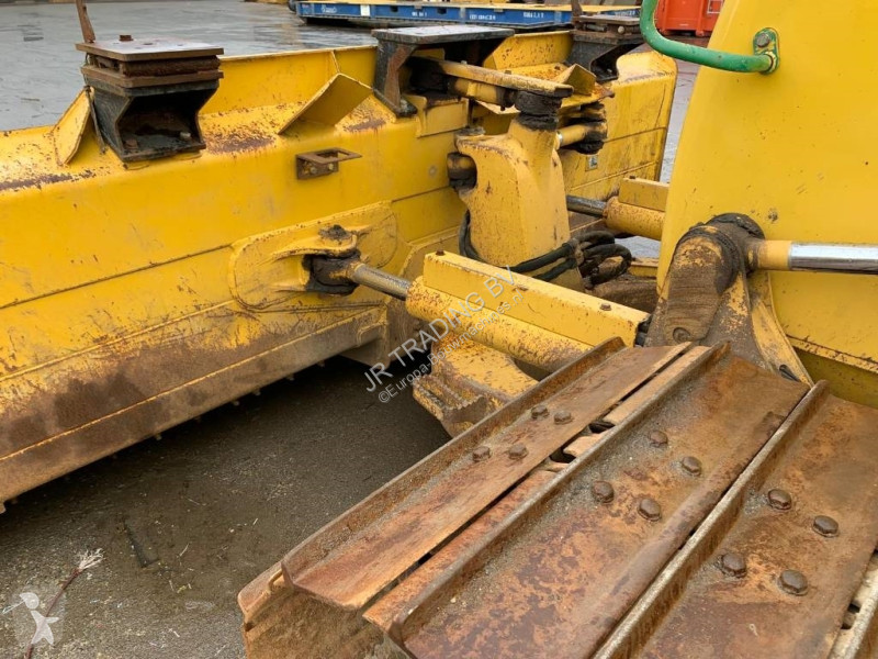 بلدوزر Komatsu PX-23