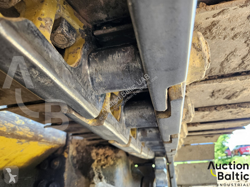 بلدوزر Komatsu