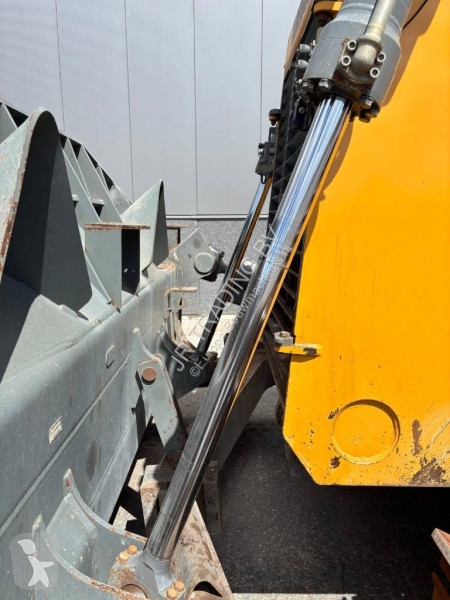 Булдозер Liebherr PR 756